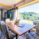Urlaub Am Schwarzbach Mit Sauna Und Whilpool Tatil Evi Butgenbach