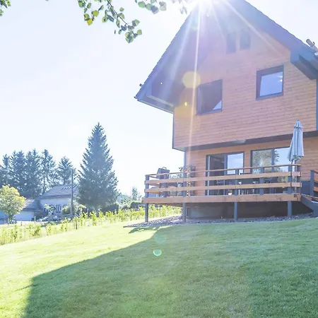 Hébergement de vacances Urlaub Am Schwarzbach Mit Sauna Und Whilpool Butgenbach